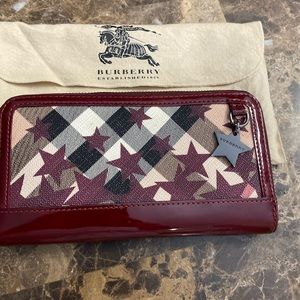 Burberry long zippy wallet